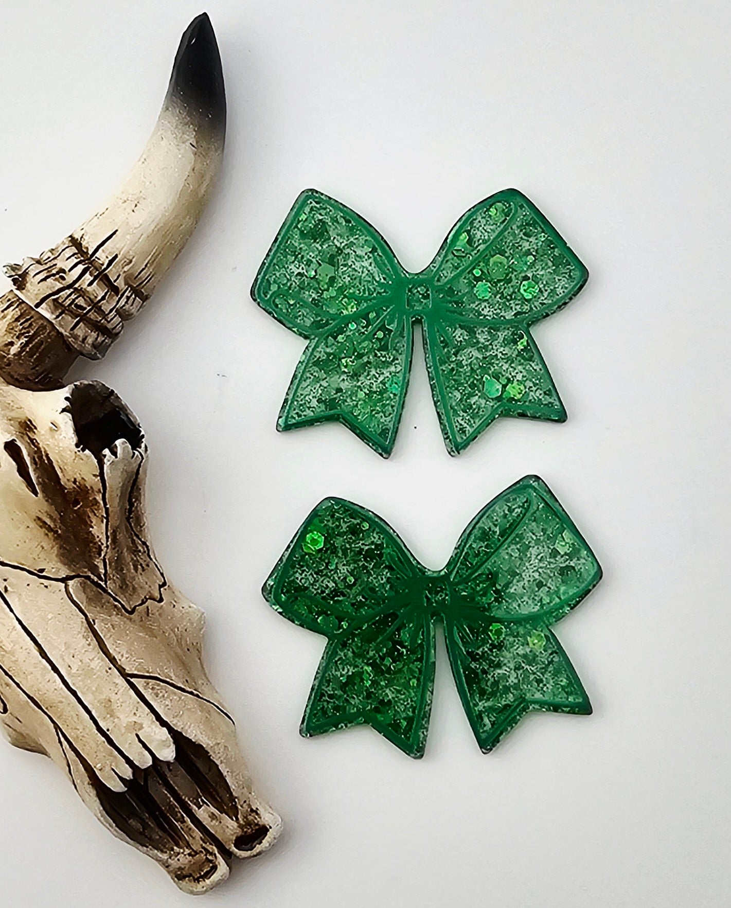 Flatback Bow Green Glitter 359