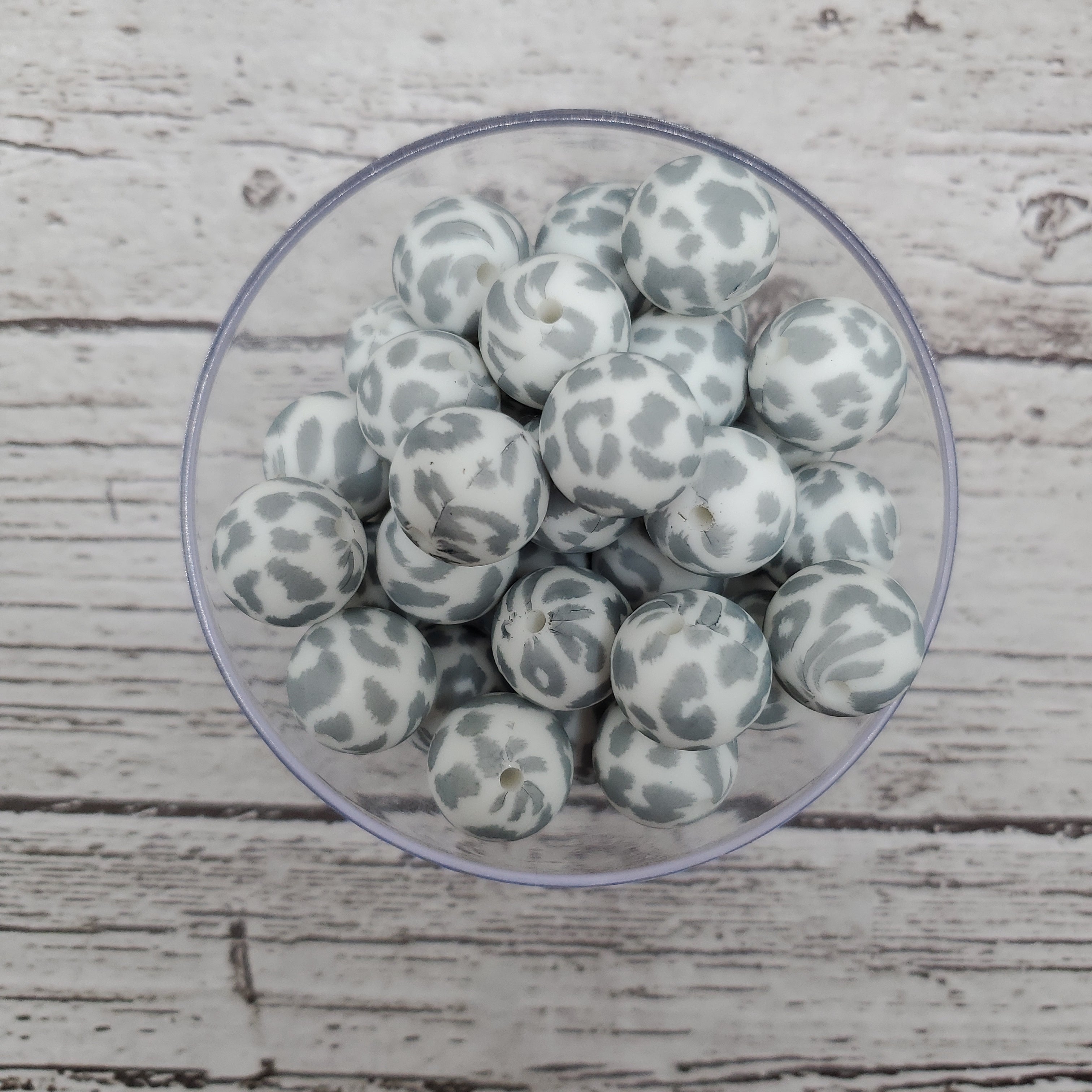 Grey Leopard Print