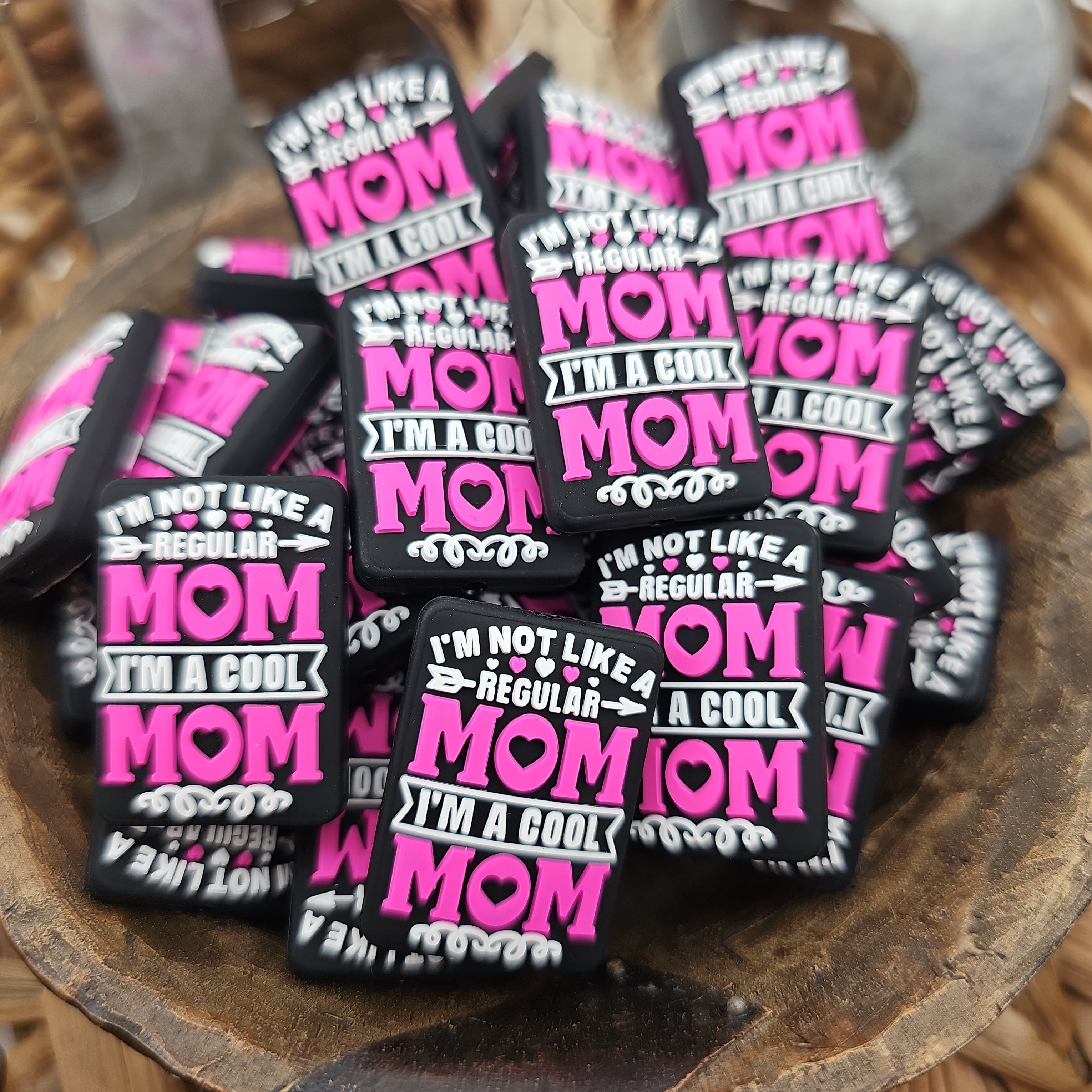 I'm a Cool Mom Focal