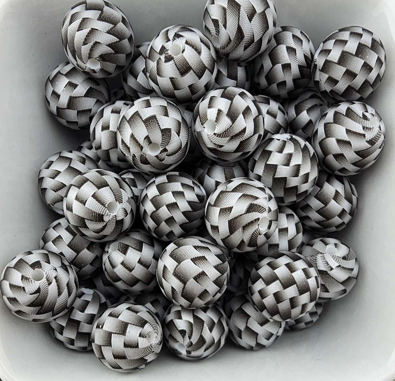 Black n White Basket Weave Print