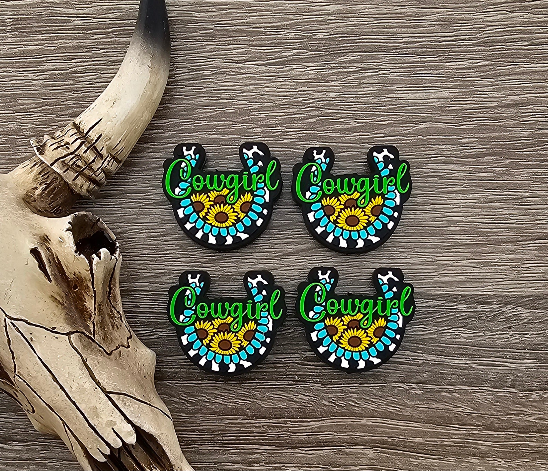 Cowgirl Sunflower Turquoise Horseshoe Focal