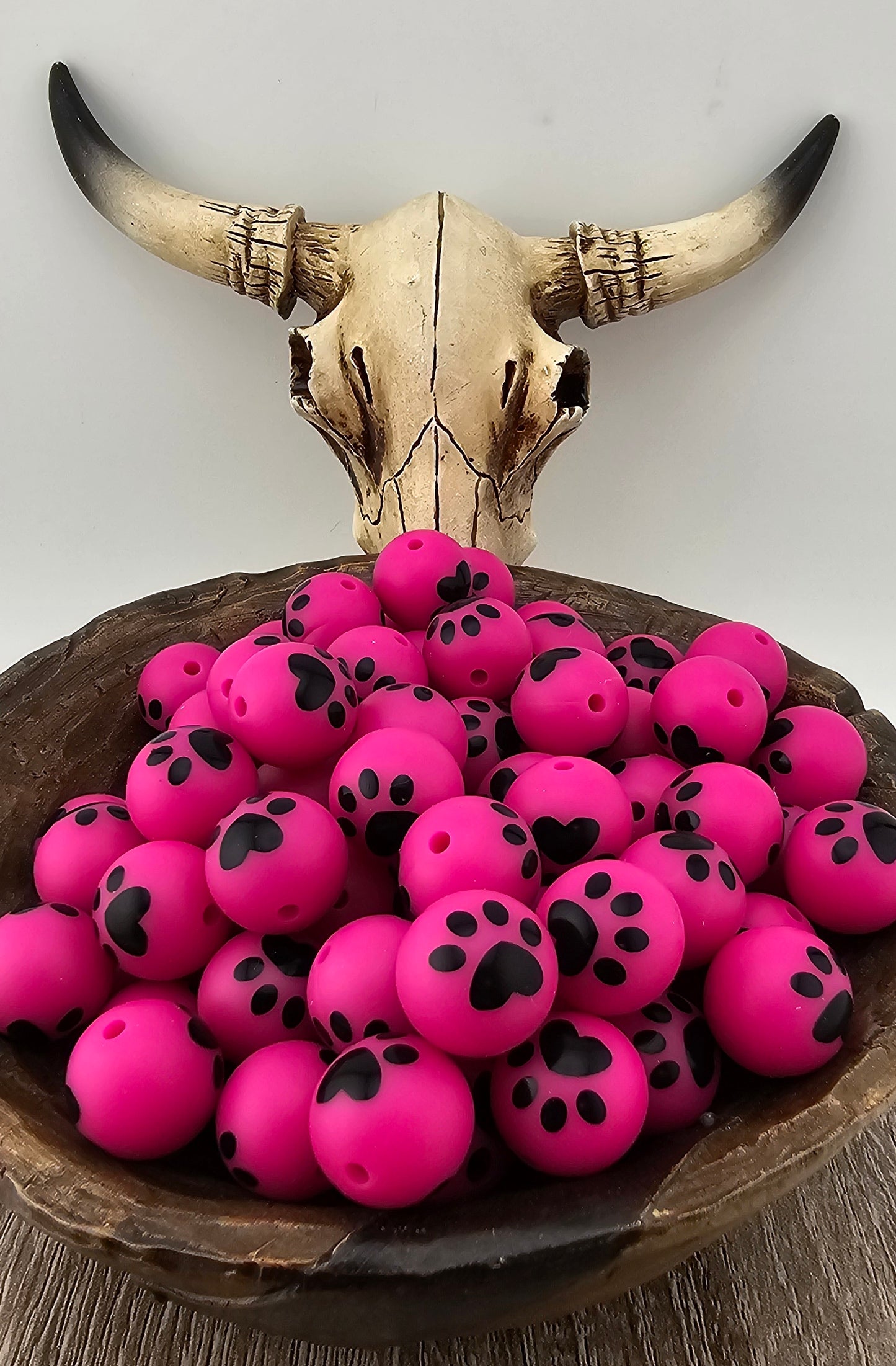 Fuchsia Black Paw Print