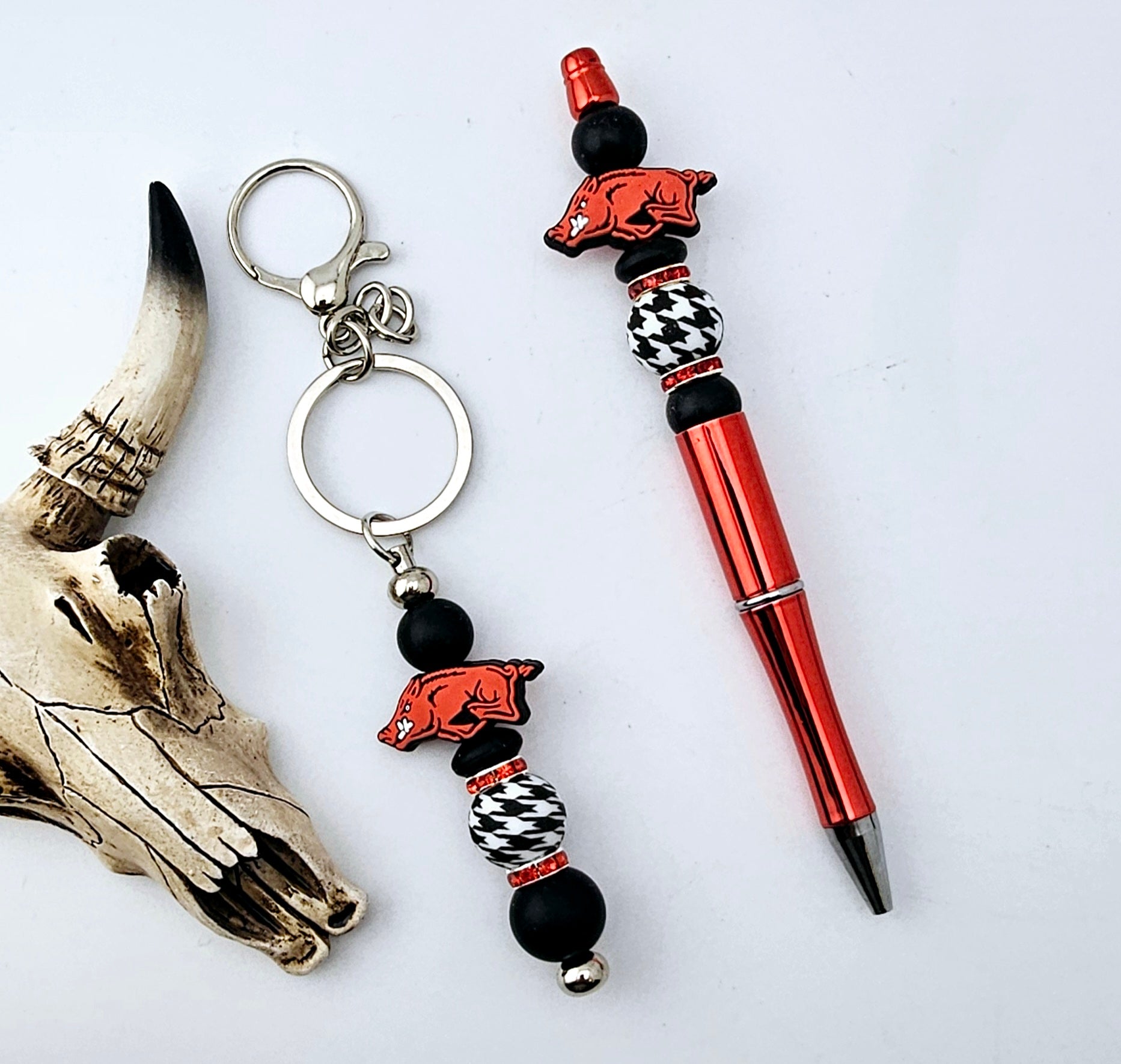 Pre-Made Razorback Pen or Keychain