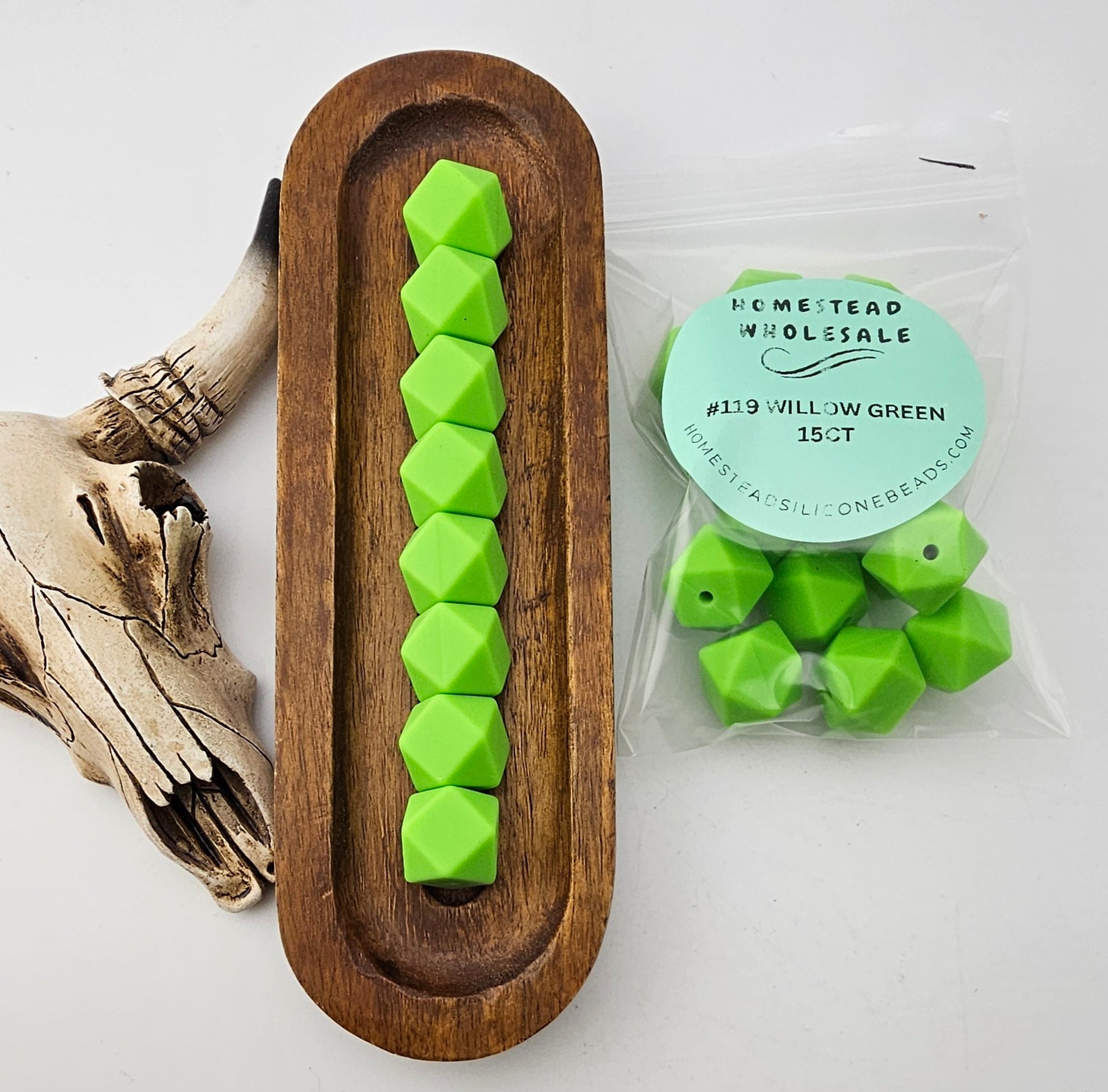 HSW - #119 Willow Green 15(ct) 14mm Hexagon