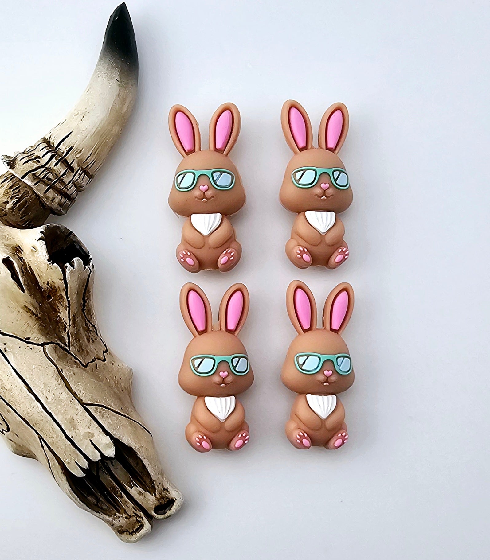 3D Cool Dude Easter Bunny Focal