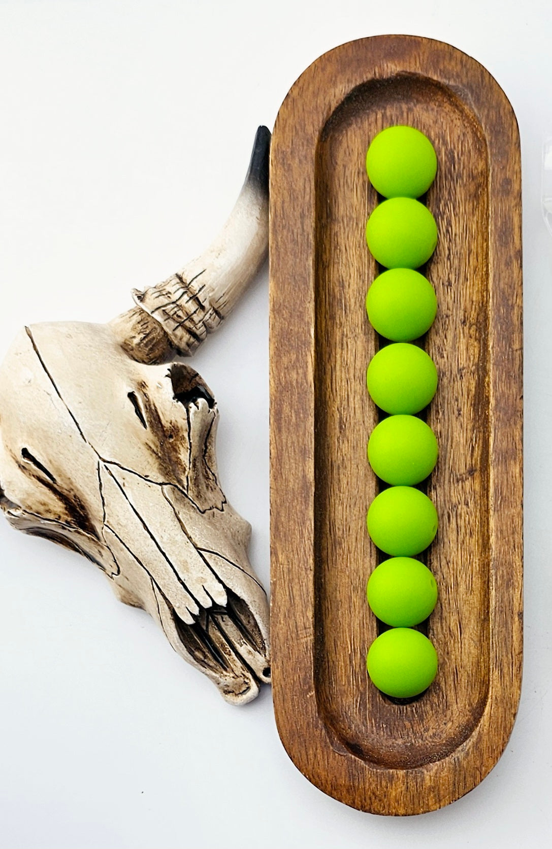 #133 Bright Green Solid