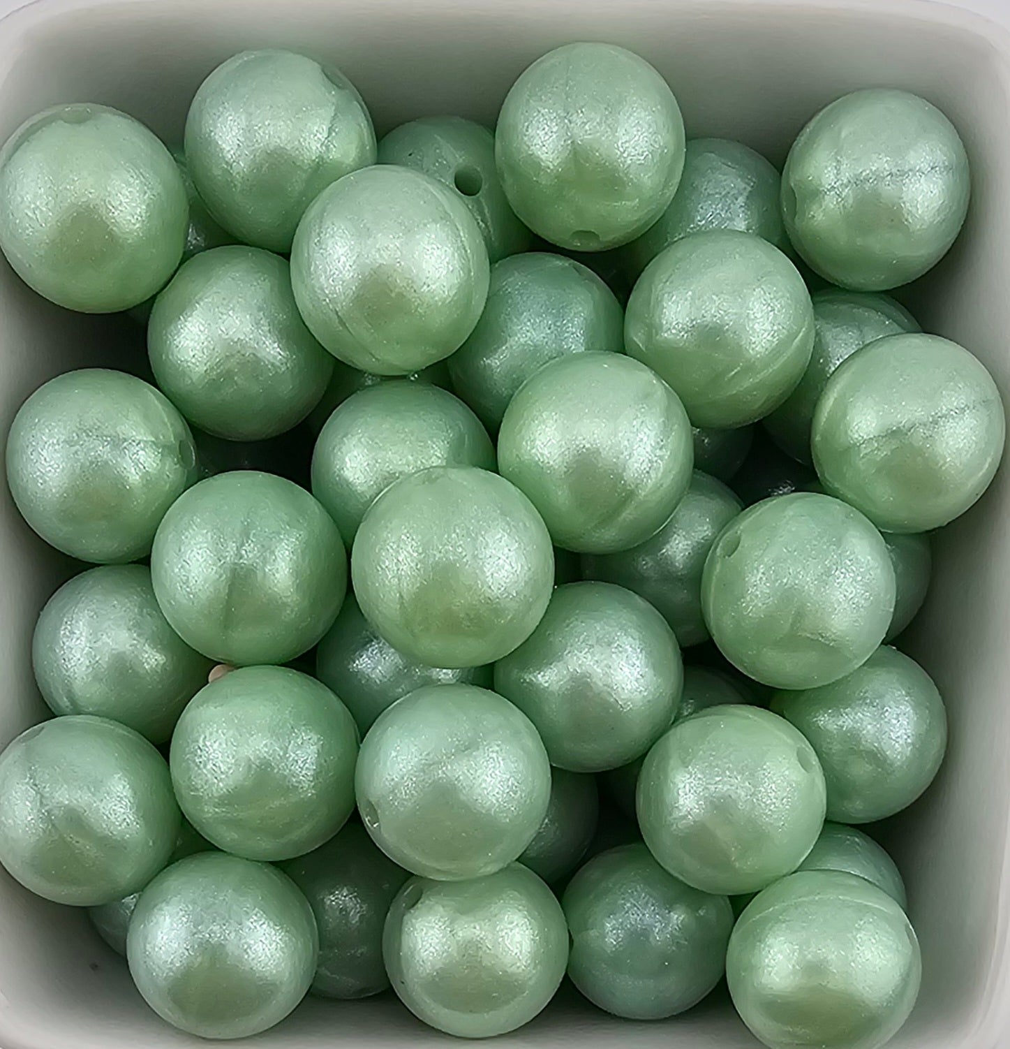 #121 Pearl Green Opal