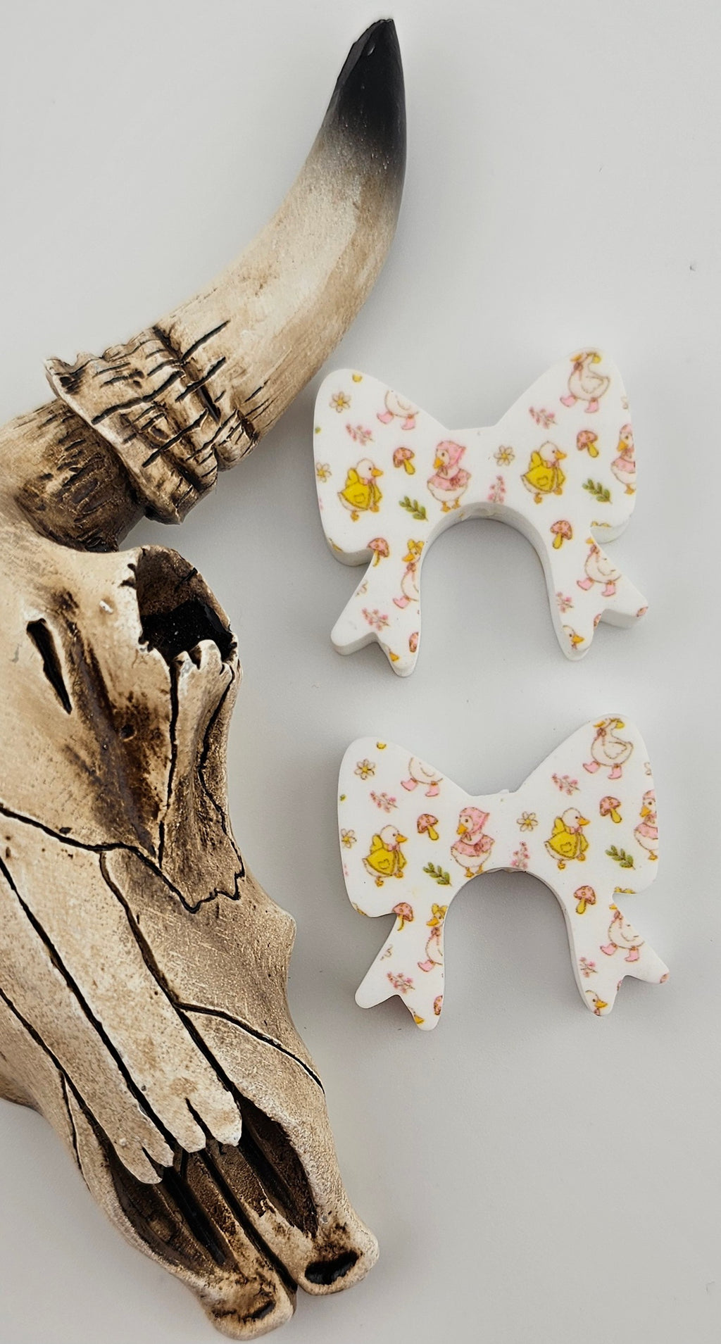 Bow Focal Designs *Customized Rounded Center*