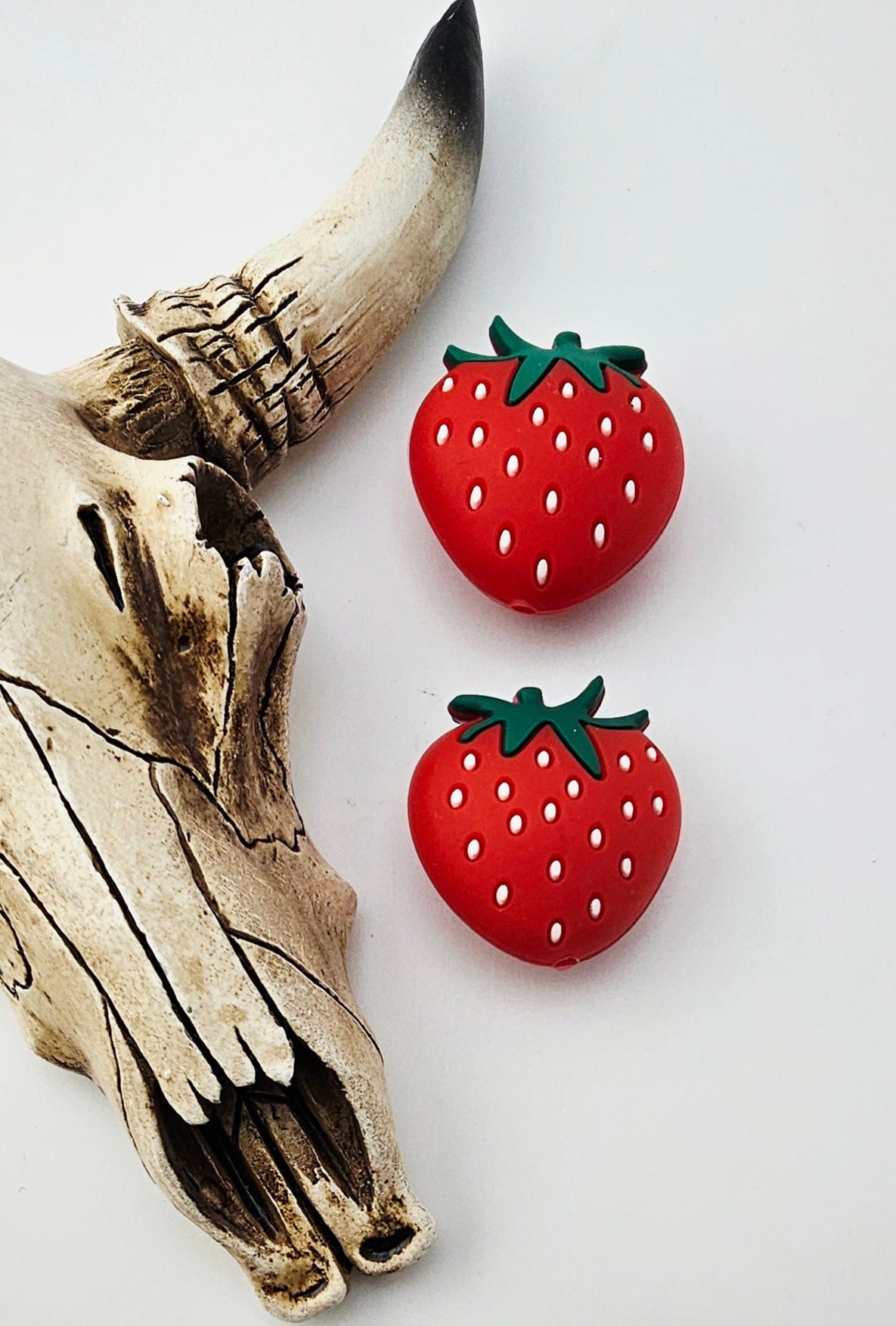 3D Strawberry Focal