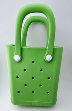 Crock Charm Bag all come with one random Charm