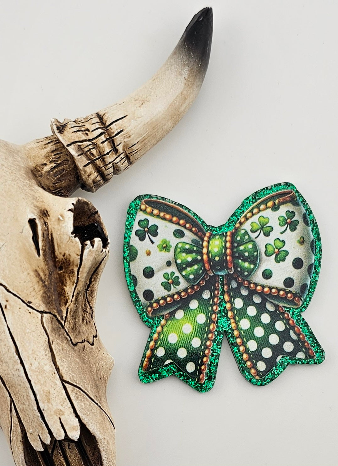 Flatback Lucky Shamrock Bow 304