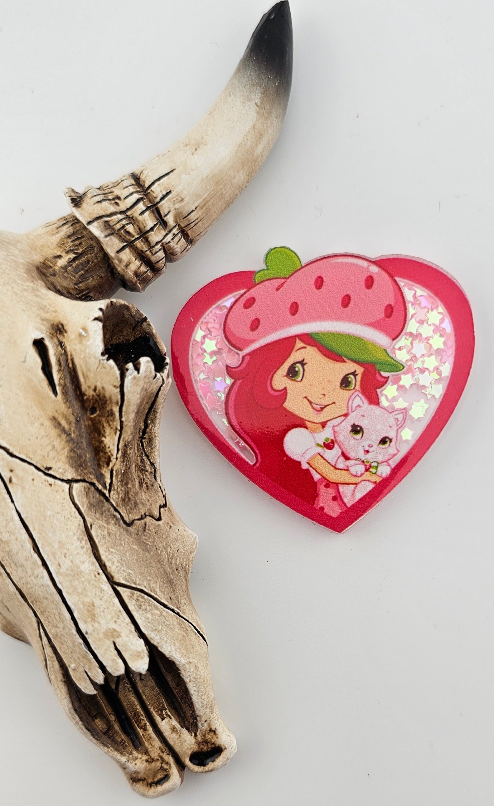 Flatback Glitter Shaker Strawberry Heart Girl GS 115