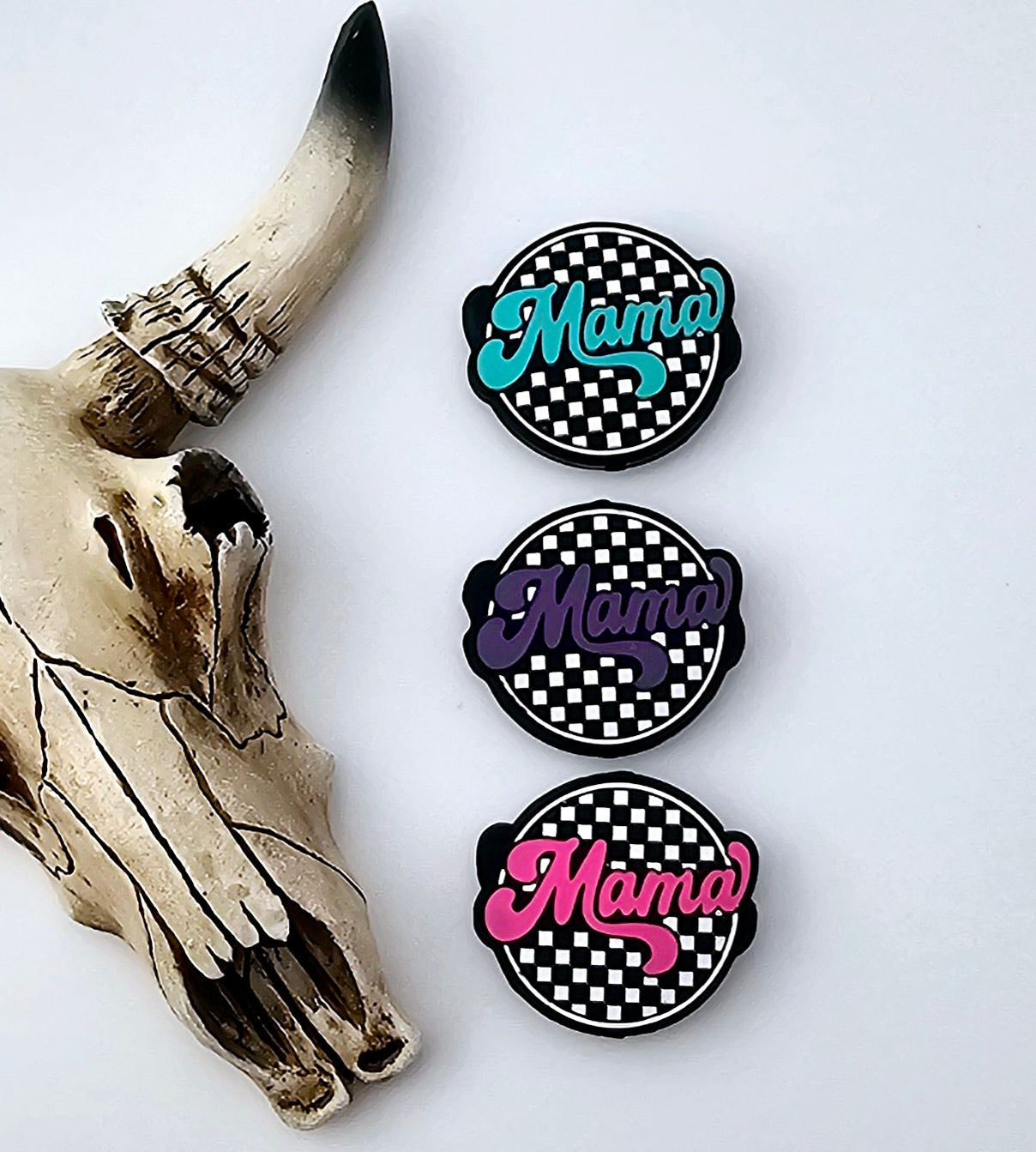 Checkered Round Mama Focal