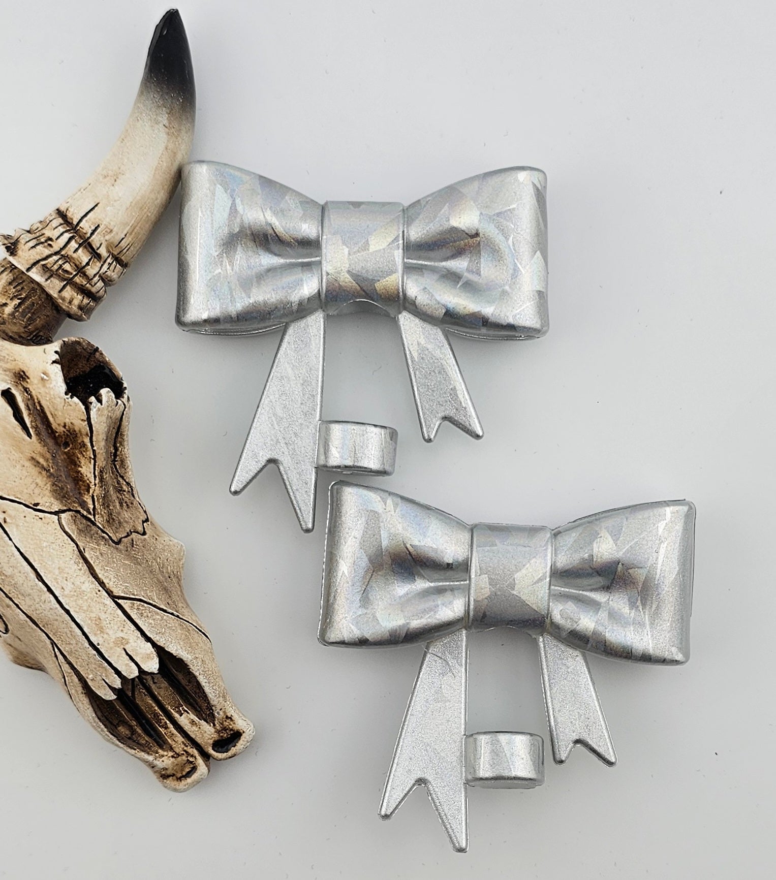 Straw Topper Bow Holographic Chrome