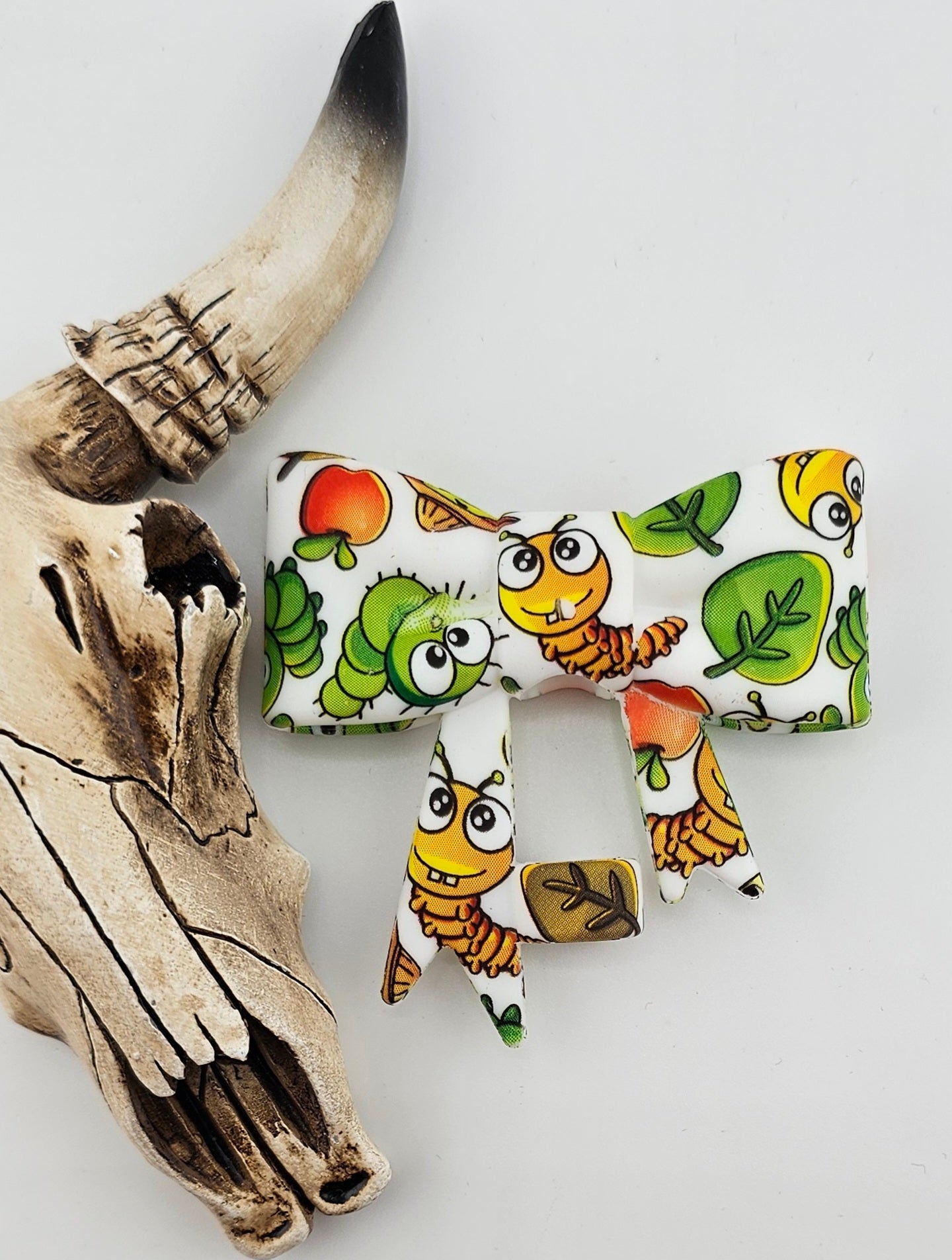 Straw Topper Bow Inch Worm