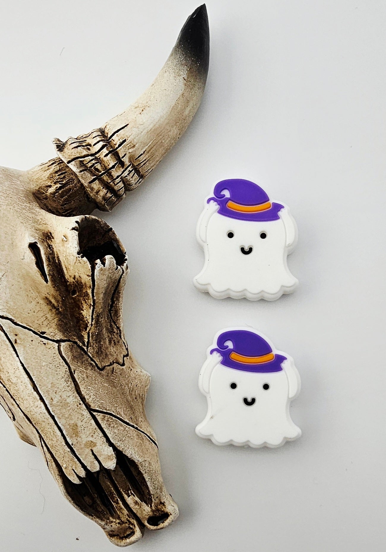 Purple Hat Ghost Focal