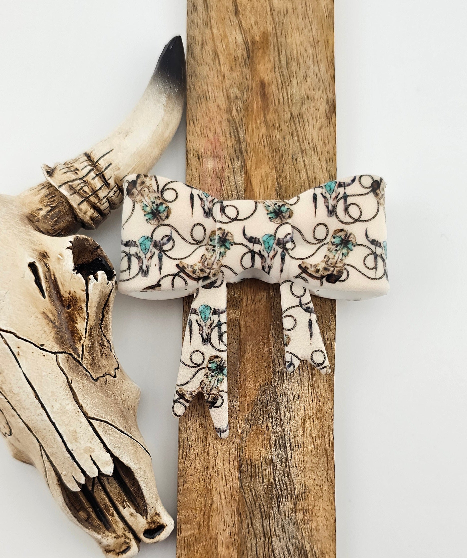 Large Bow Focal Turquoise Rodeo