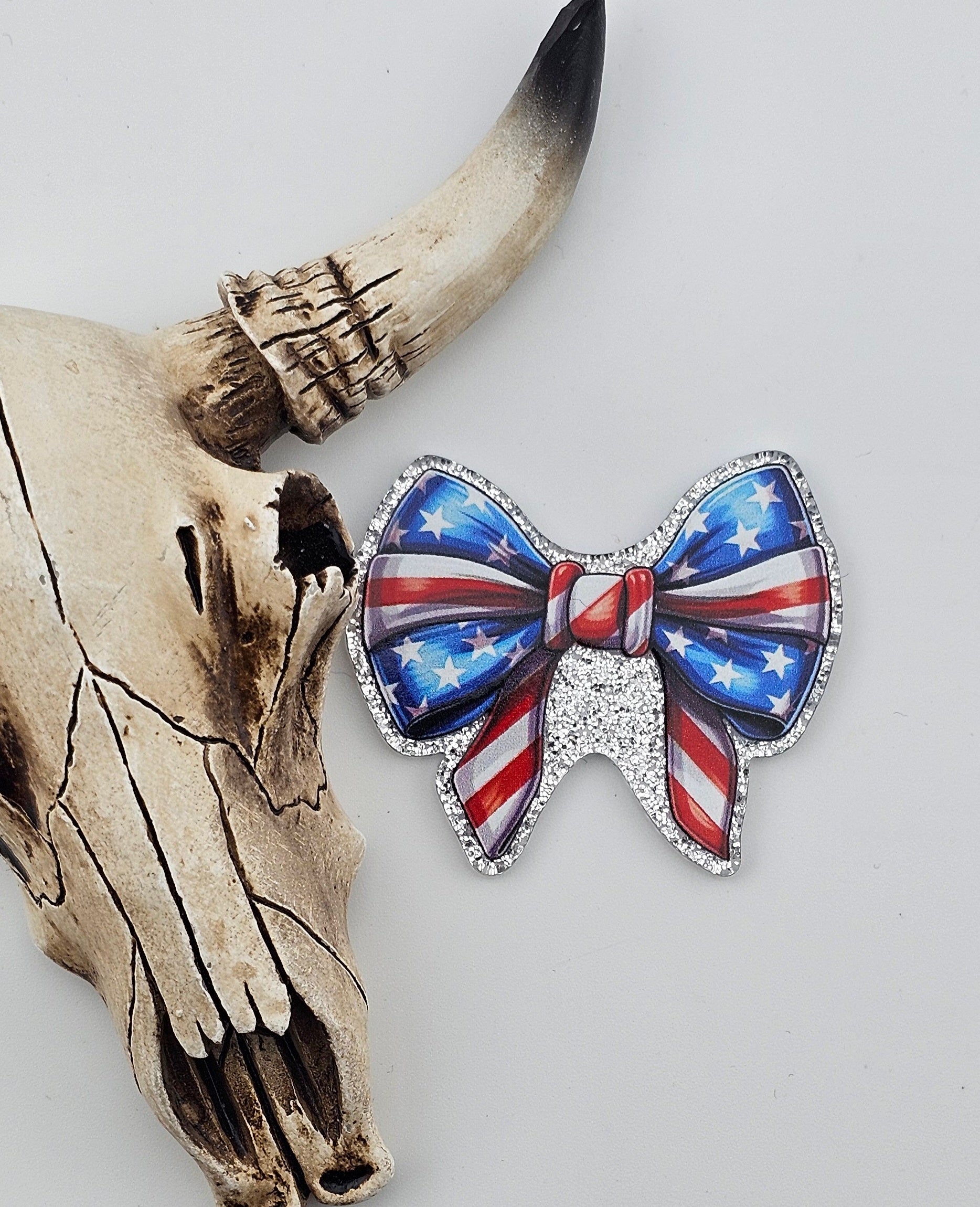Flatback American Flag Bow 436