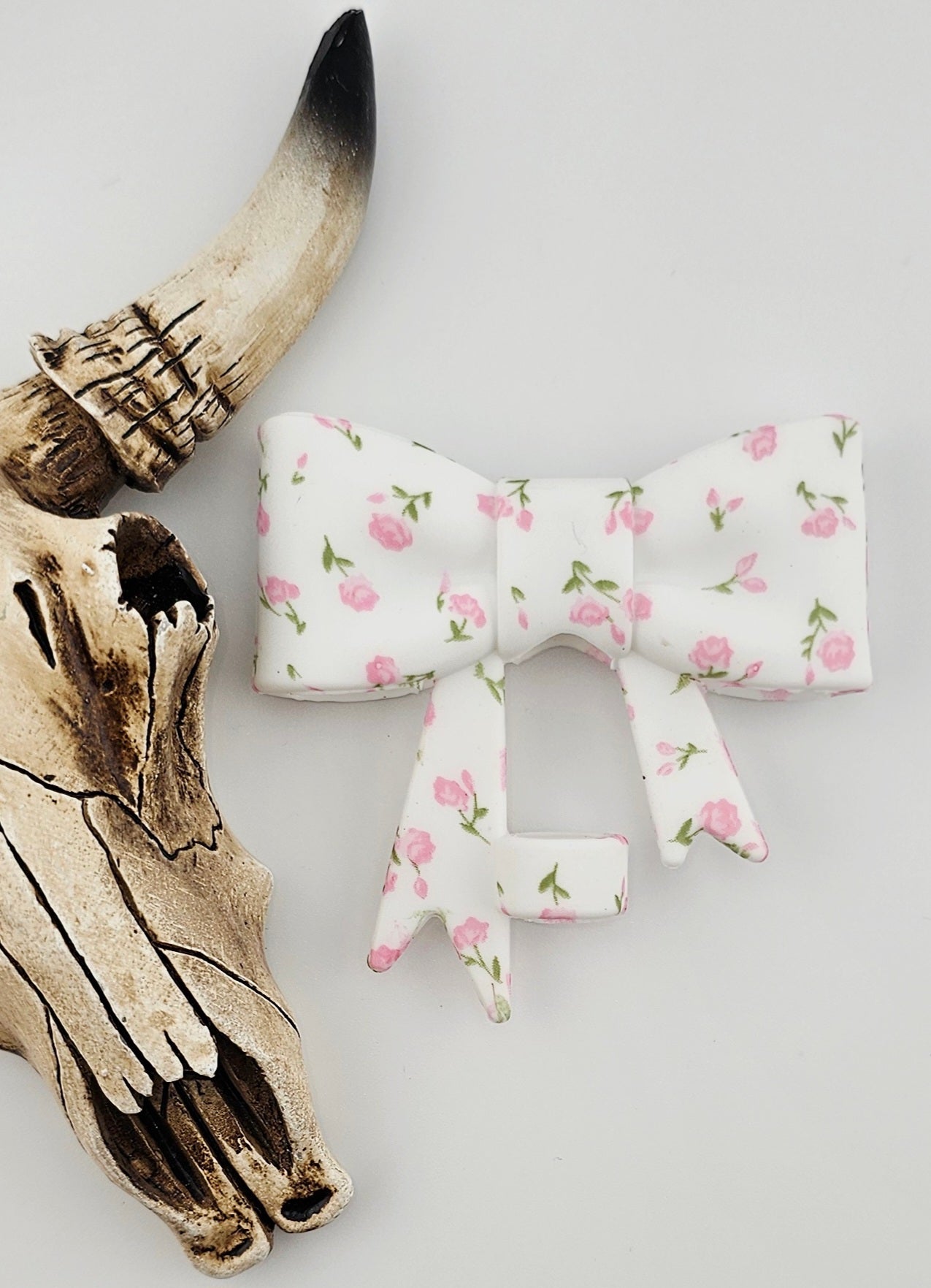 Straw Topper Bow Pink Roses