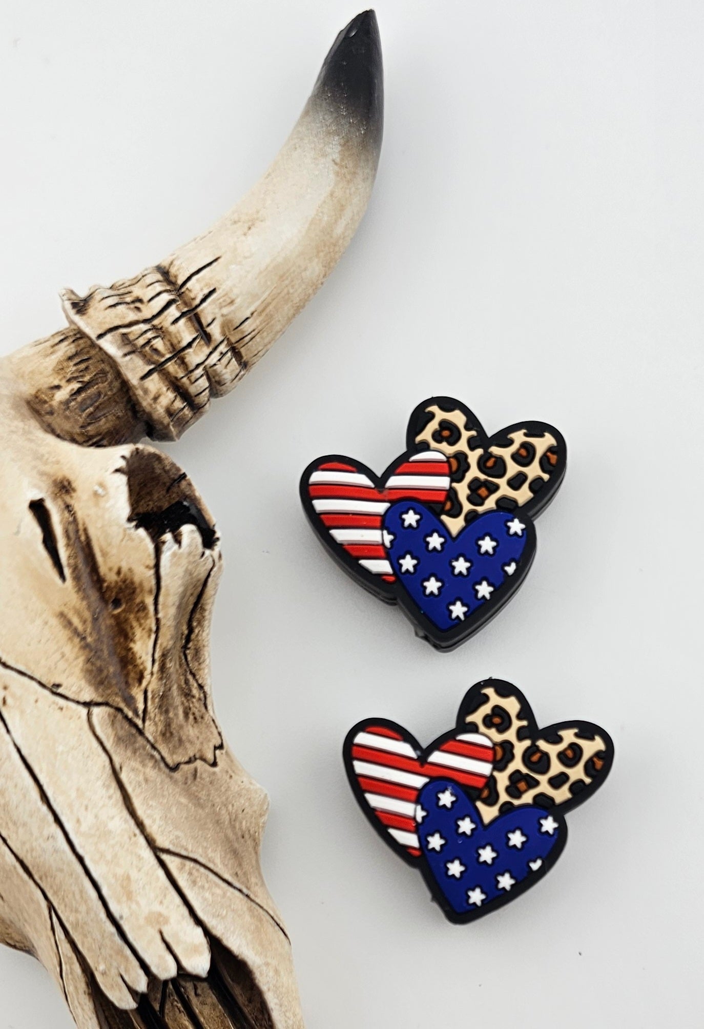 American Trio of Hearts Focal