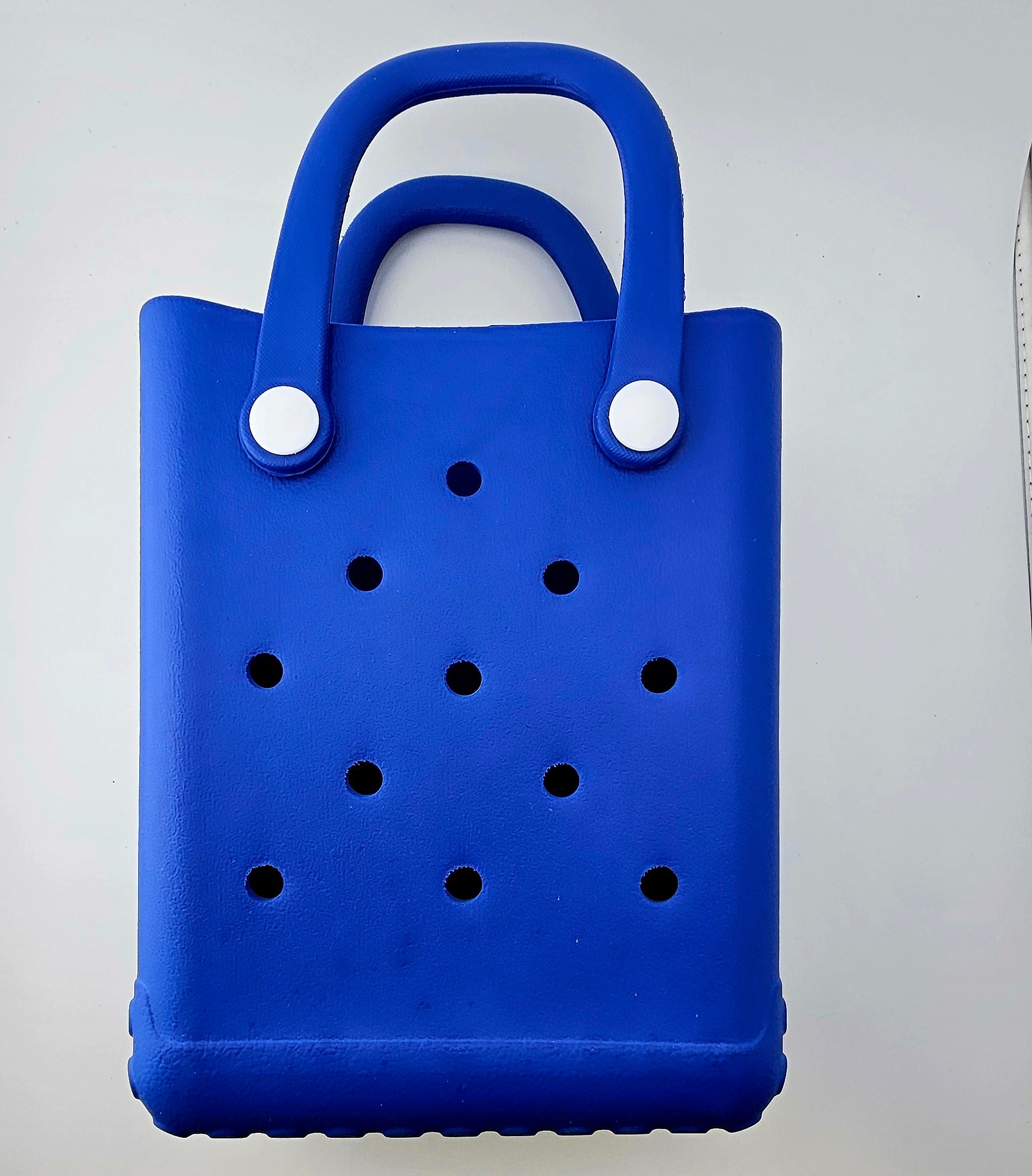 Crock Charm Bag all come with one random Charm