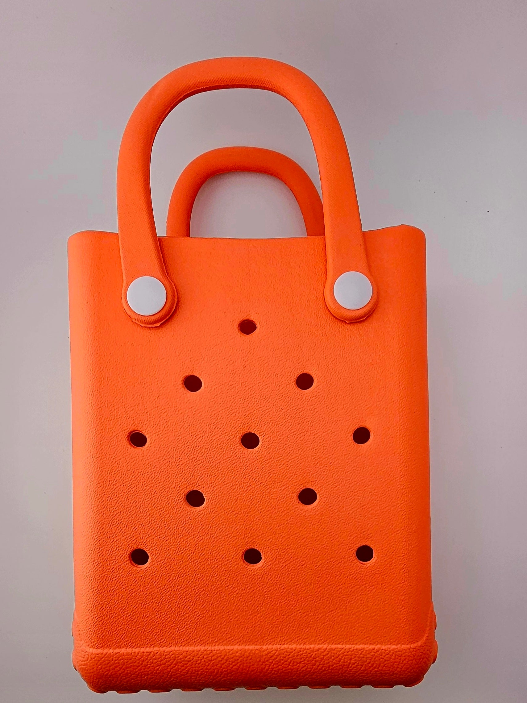 Crock Charm Bag all come with one random Charm