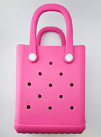 Crock Charm Bag all come with one random Charm
