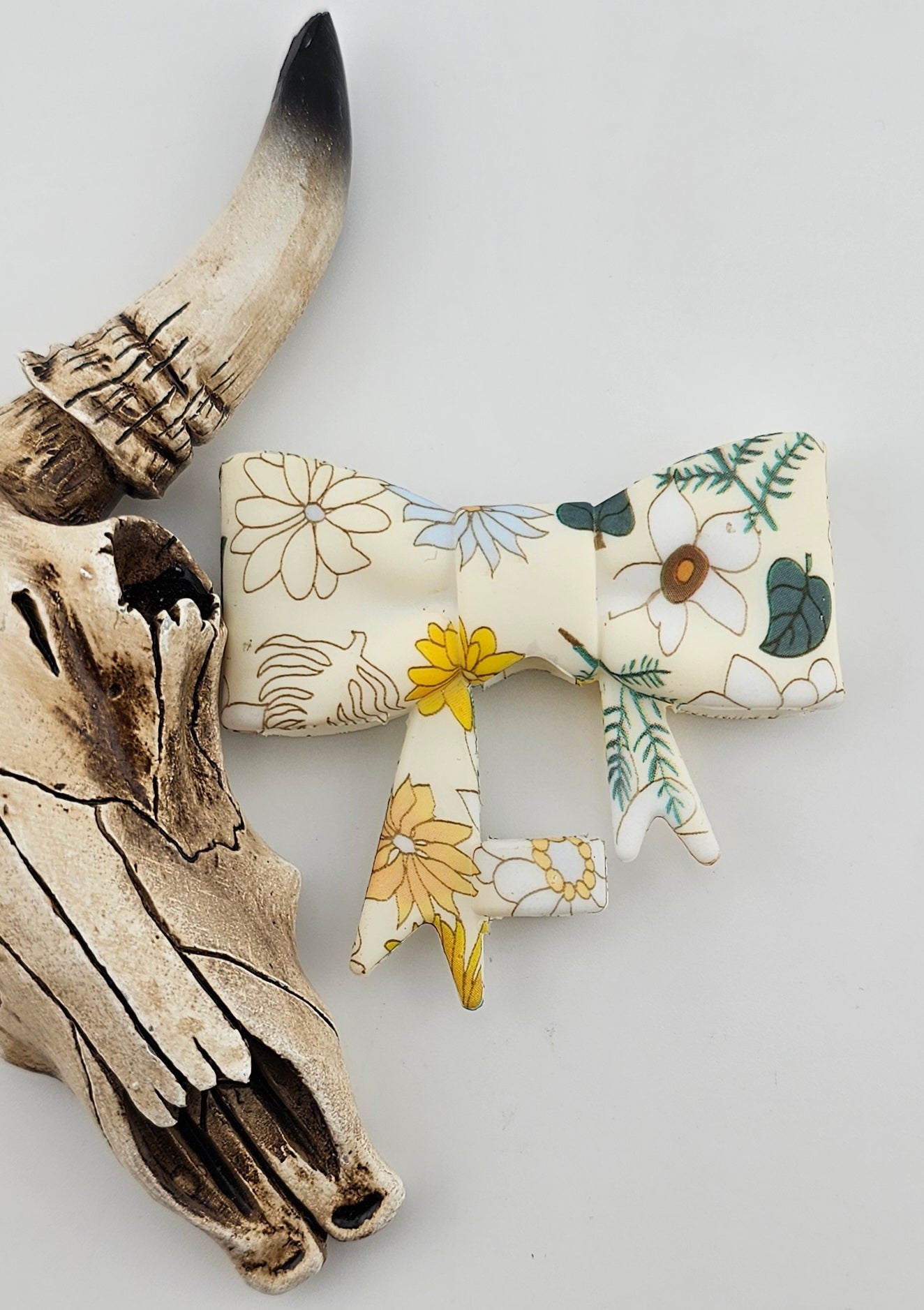 Straw Topper Bow Sunflower Field