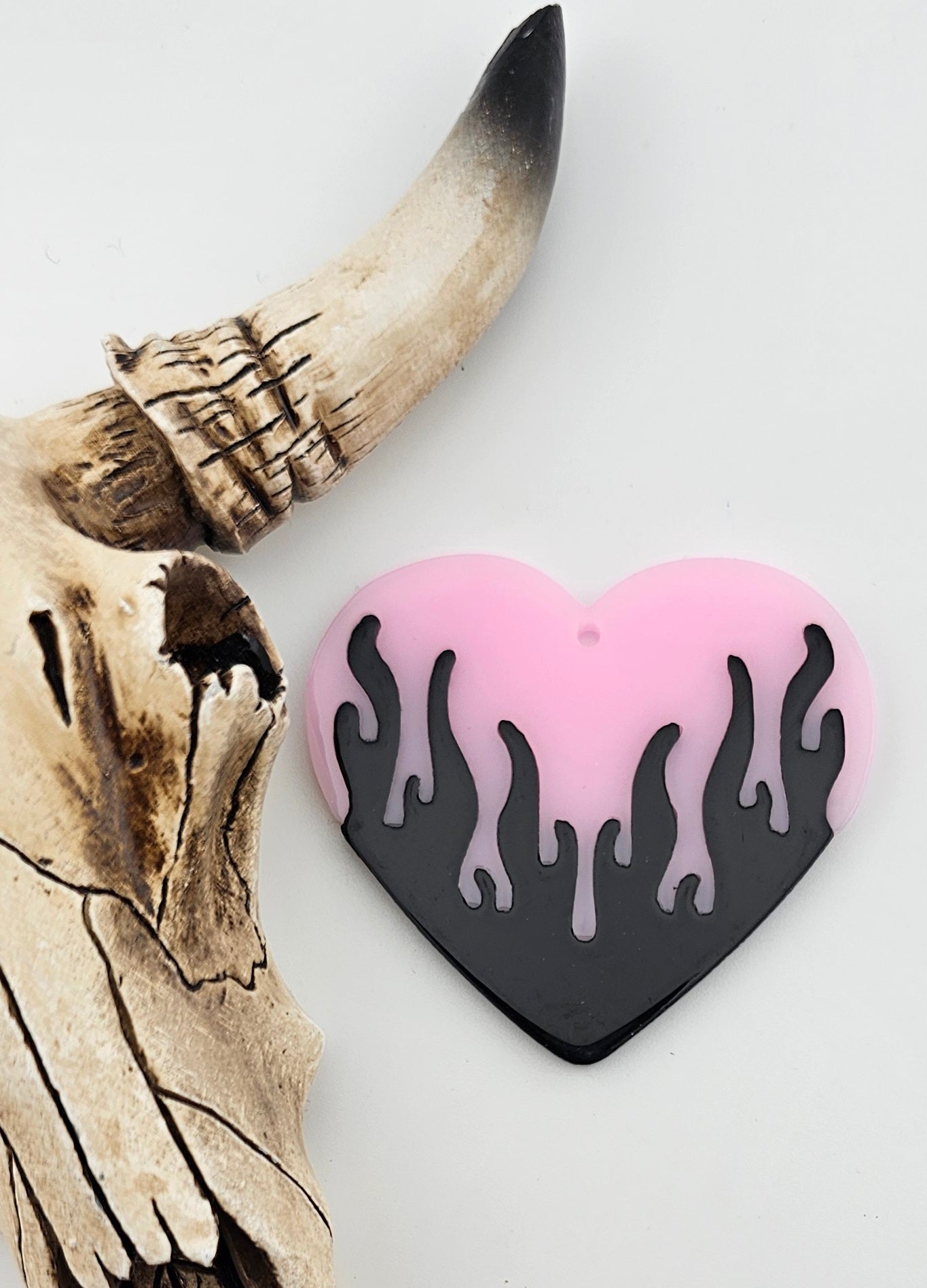 Flatback Flaming Heart with Hole 113