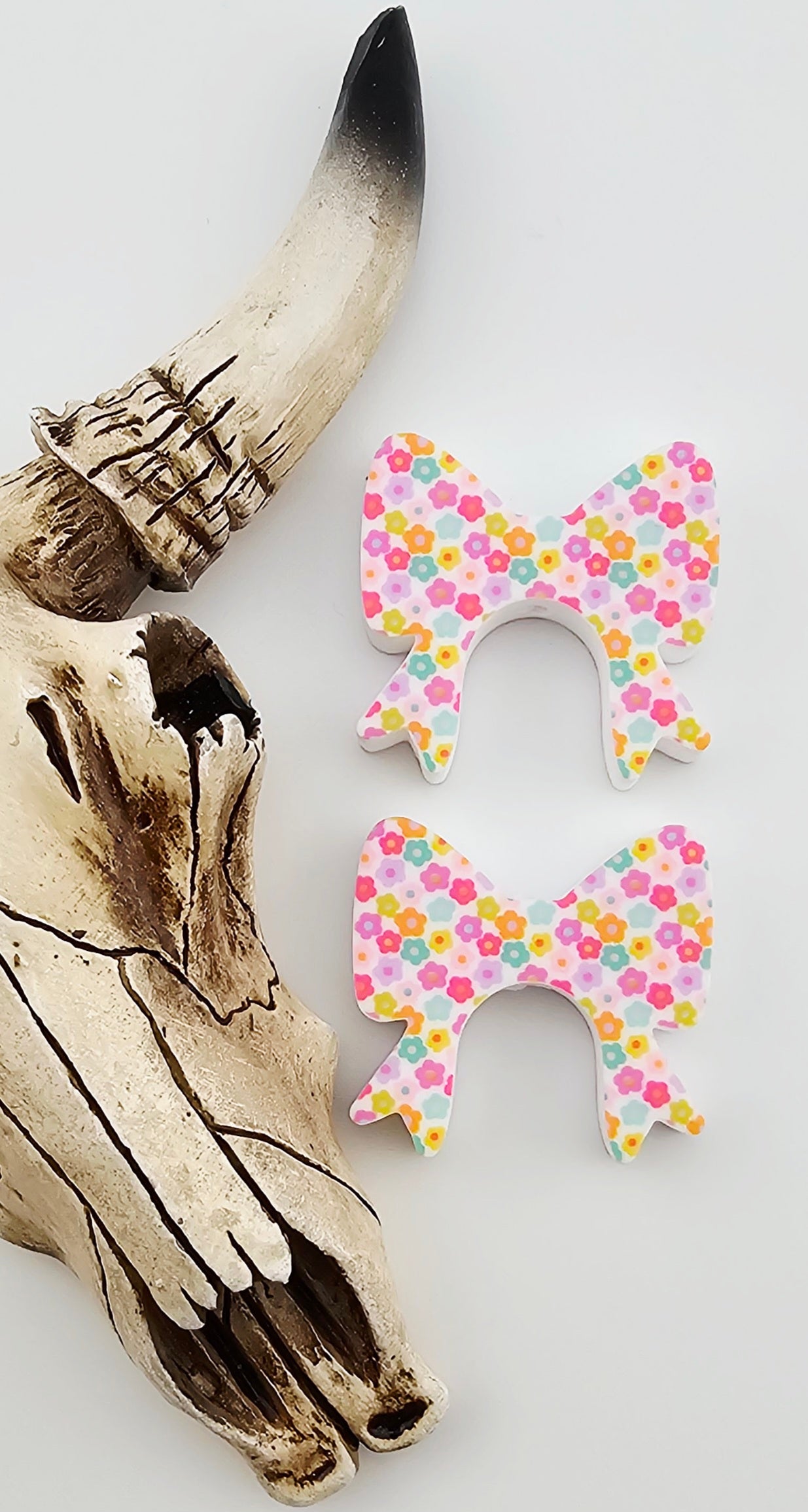 Bow Focal Designs *Customized Rounded Center*