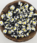 Midnight Daisy Print