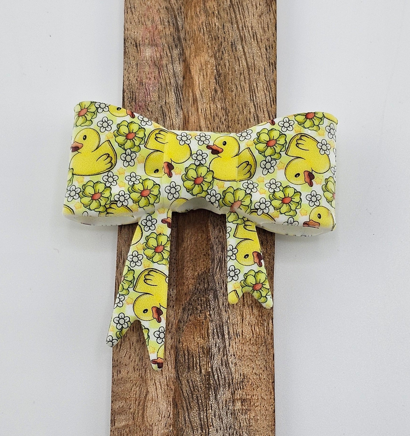 Large Bow Focal Duck Duck Daisy *Custom*