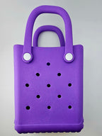 Crock Charm Bag all come with one random Charm