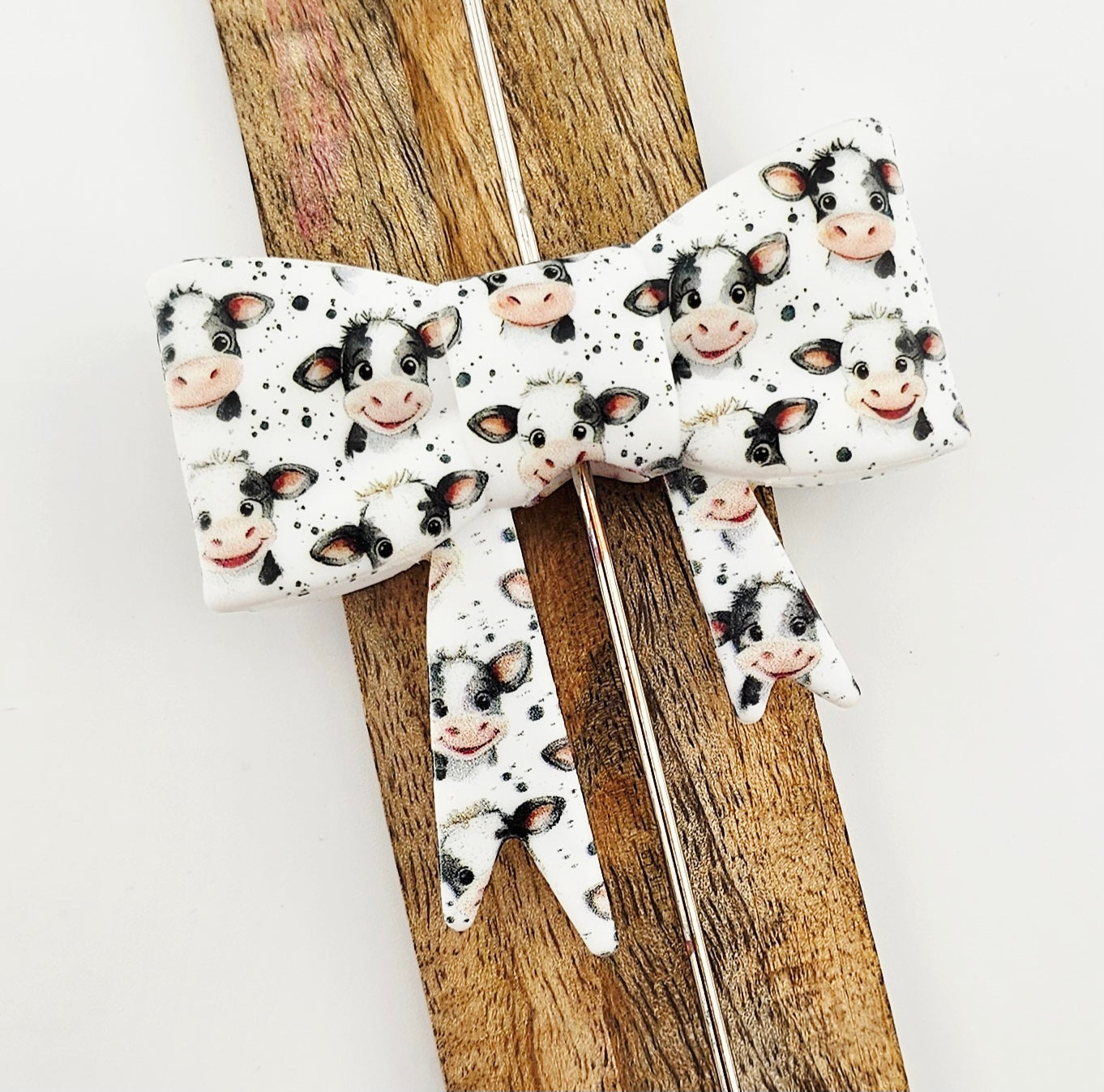 Large Bow Focal Cute Lil MOO MOOs