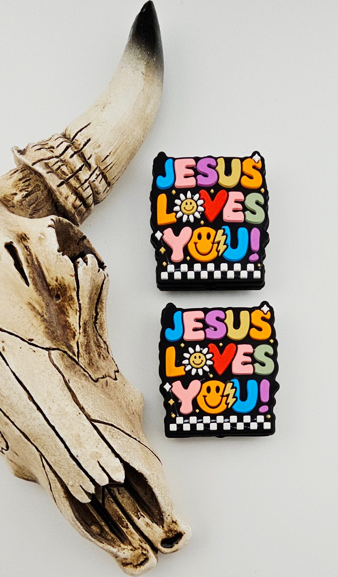 Jesus Loves You Focal