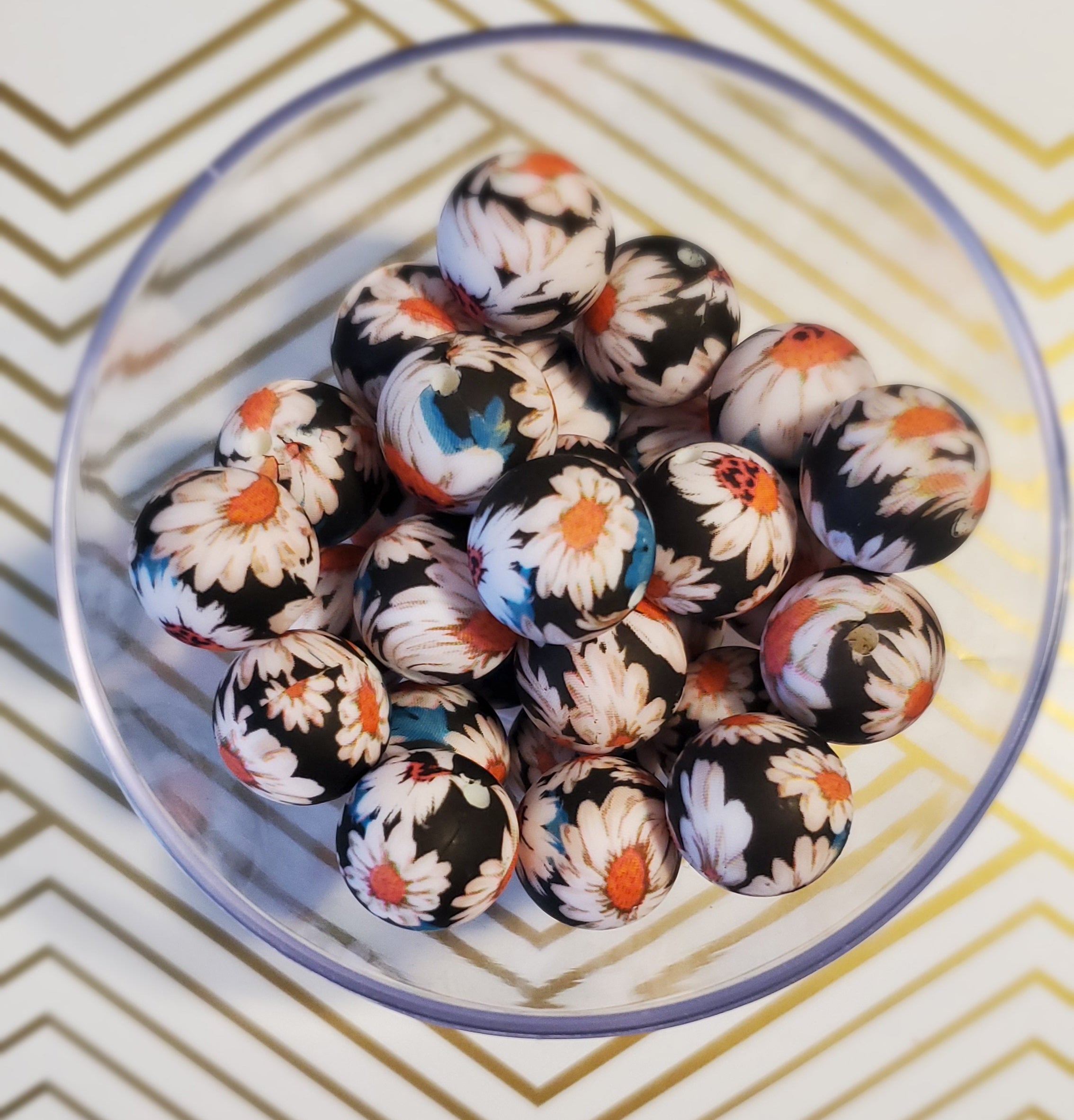 Black Daisy Print