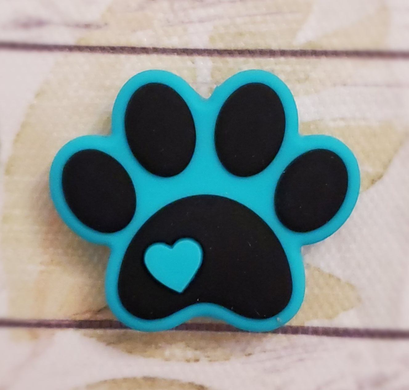 Paw Heart Focal